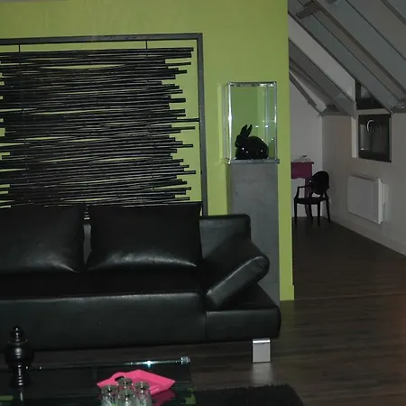 Les Jardins Du Golf Bed and Breakfast *